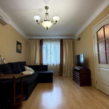 Науки просп. (Гагаріна), 100