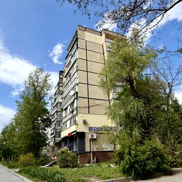 Героїв просп., 33