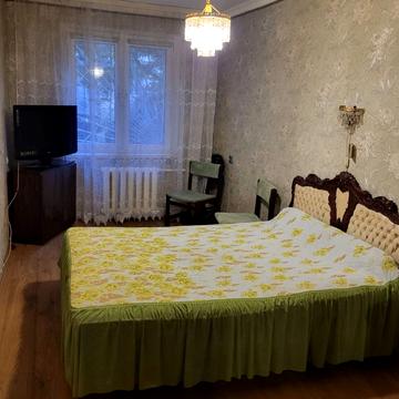 Івана Франка пров., 41