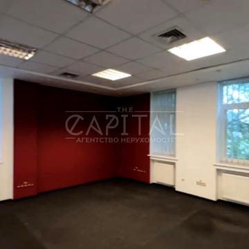 Володимирська вул., 71