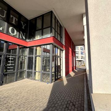 Червоної Калини просп., 35в