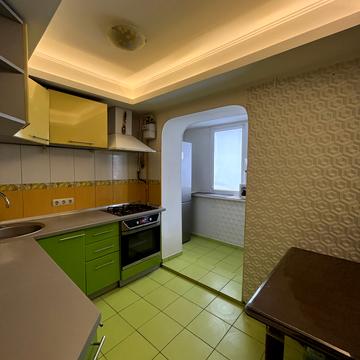 Оболонський просп., 16