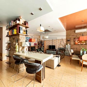 Лесі Українки бульв., 7-Б