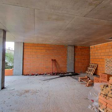 Рівна вул., 19