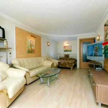 Князів Острозьких вул. (Московська), 17/2