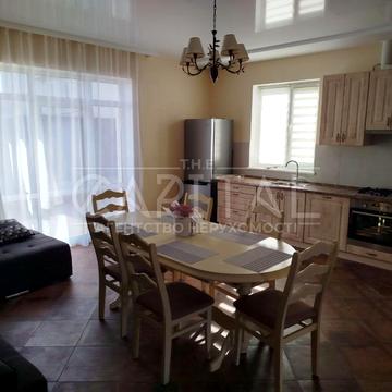 Полтавська вул.