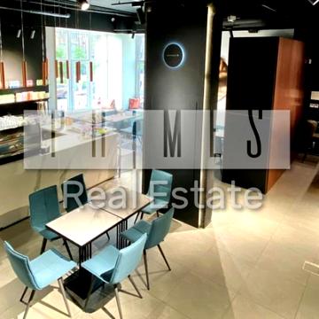 Андрія Верхогляда вул. (Михайла Драгомирова), 17