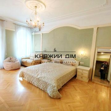 Олександра Кониського вул., 57