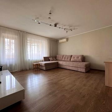 Братства Тарасівців вул. (Декабристів), 12/37