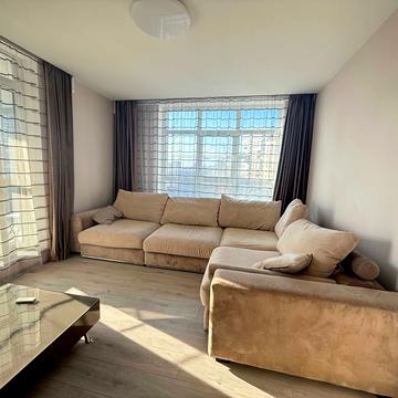 Джона Маккейна вул. (Івана Кудрі), 7