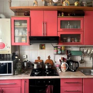 Космонавтів просп., 78