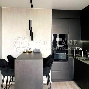 Салютна вул., (Будинок 02301-02303)