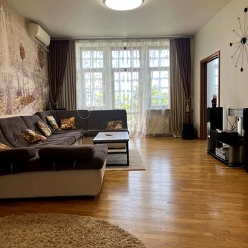 Ярослава Мудрого вул. (Петровського), 36