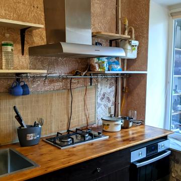 Олександра Довженка вул., 8