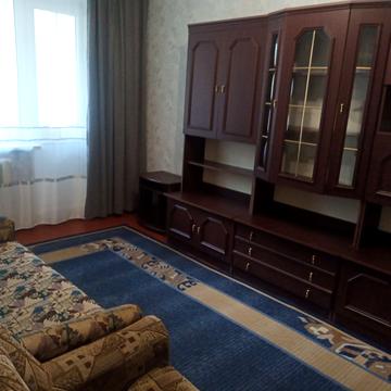 Академіка Кіпріанова вул., 4