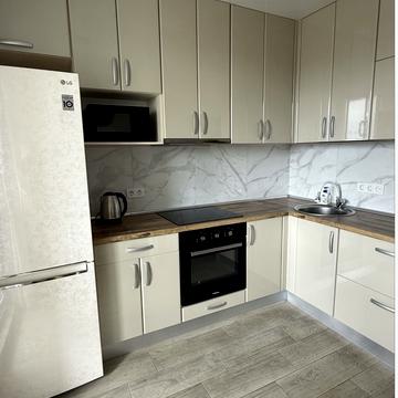 Льва Ландау просп. (50-річчя СРСР), 52-А