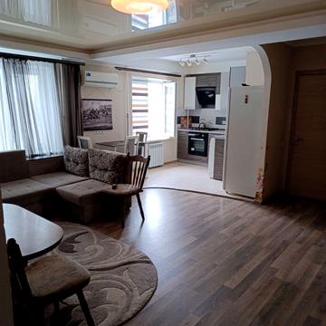 Олімпійська вул., 24