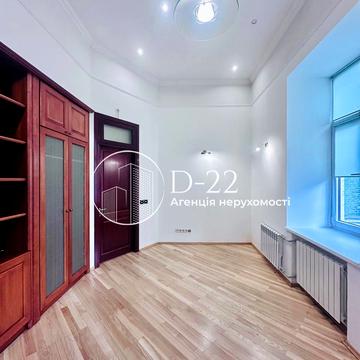 Шота Руставелі вул., 24