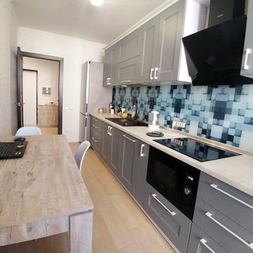 Петра Калнишевського вул. (Михайла Майорова), 7