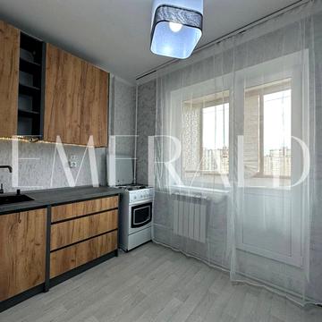 Червоної Калини просп. (Володимира Маяковського), 81-А