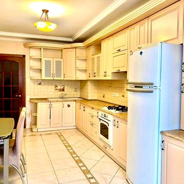 Дюківська вул., 14