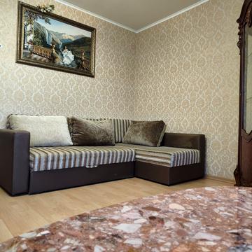 Микільсько-Слобідська вул., 2-В