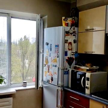 Богдана Завади вул. (Мікояна), 4