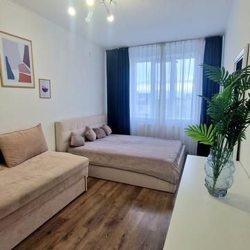 Приозерний бульв., 3