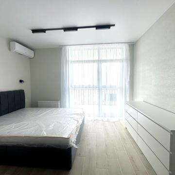 Валеряна Підмогильного вул., 5