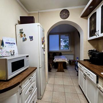 Іцхака Рабіна вул., 12