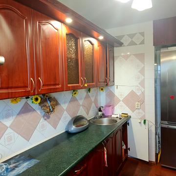 Івана Пулюя вул. (Хотовицького), 8