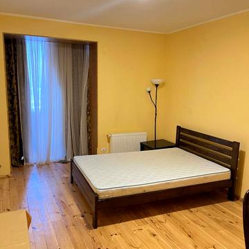 Івана Пулюя вул., 40, к. 4