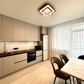 Повітряних Сил просп. (Повітрофлотський), 56-Б