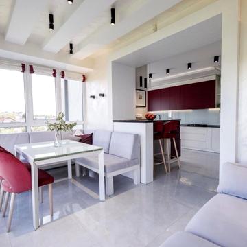 Слобідська вул., 10