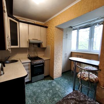 Новомостицька вул., 4