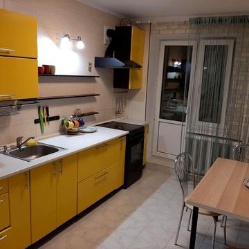 Кавказька вул., 12