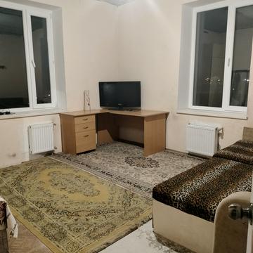 Михайла Грушевського вул., 39/3 к1