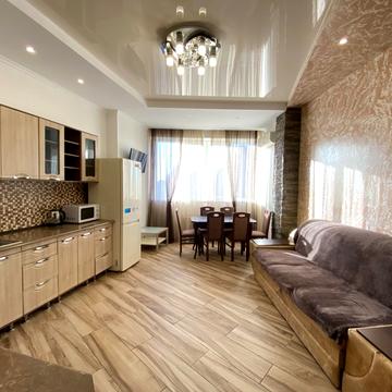 Євгена Коновальця вул. (Щорса), 44-А