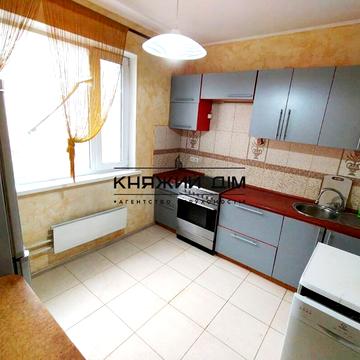 Урлівська вул., 3