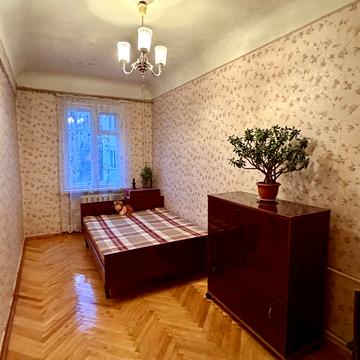 Спаська вул., 25-Д