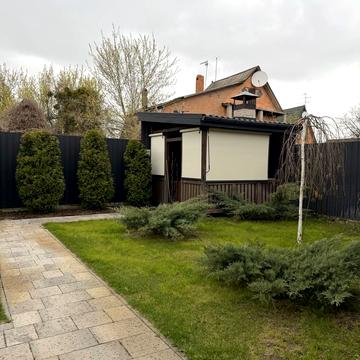 Садова вул., 100