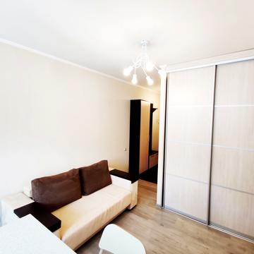 Ракетна вул., (Будинок 1)