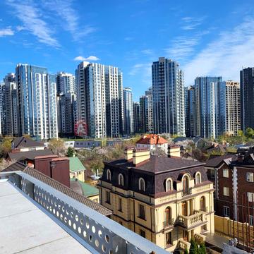 Лубенська вул., 14