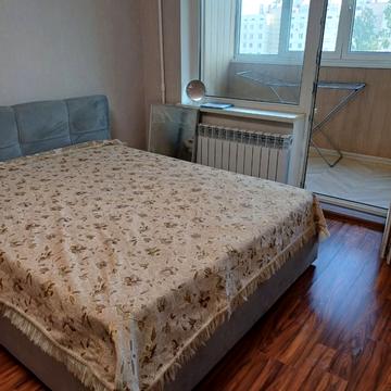 Володимира Івасюка просп. (Героїв Сталінграду), 30