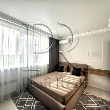 Михайла Дерегуса вул. (Янтарна), 42