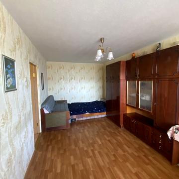 Йорданська вул. (Лайоша Гавро), 16