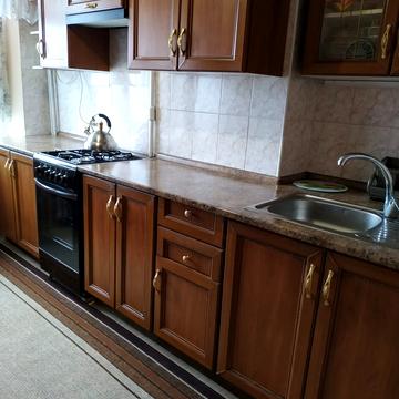 Набережна Перемоги вул., 100