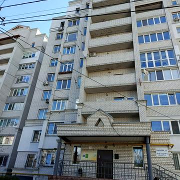 Паркова вул., 12