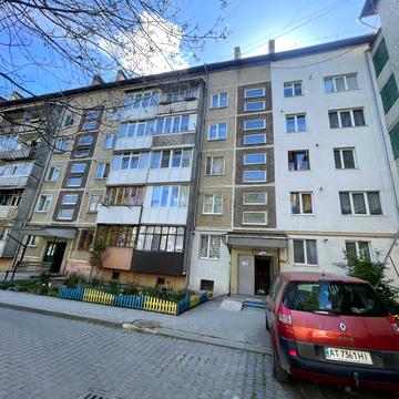 Хіміків вул., 6/1