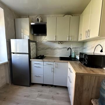 Володимира Івасюка вул., 5